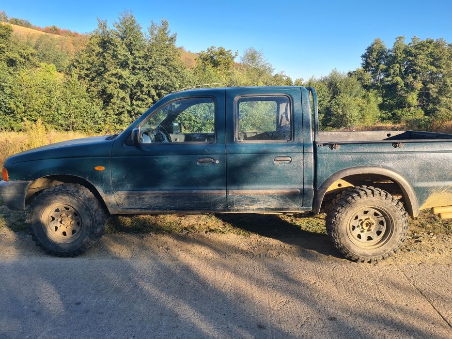 Vand Mazda B2500