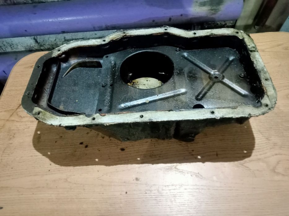 Лобовая крышка  Газель 406 ДВС