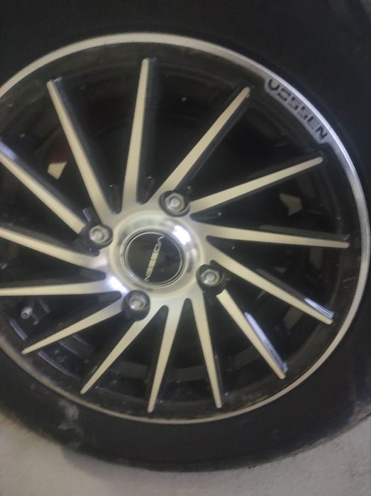 Vossen 13 diska damasga