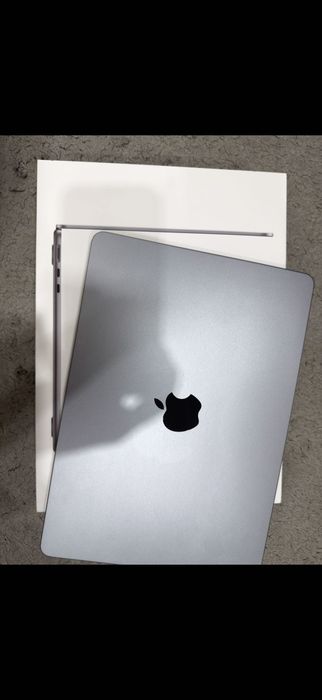 MacBook Air 2022 M2