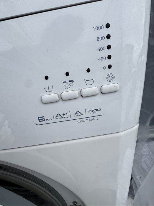 Masina de spalat haine Whirlpool 6 kg