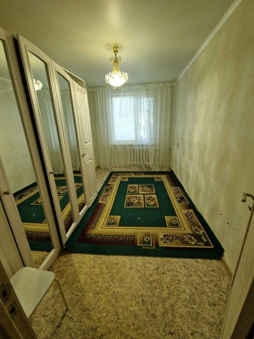 4 ком квартира на революции