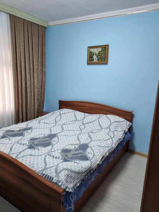 Новомосковский, М. улугбекский р-н. Квартира аренда