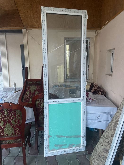 Продам дверь, и окна