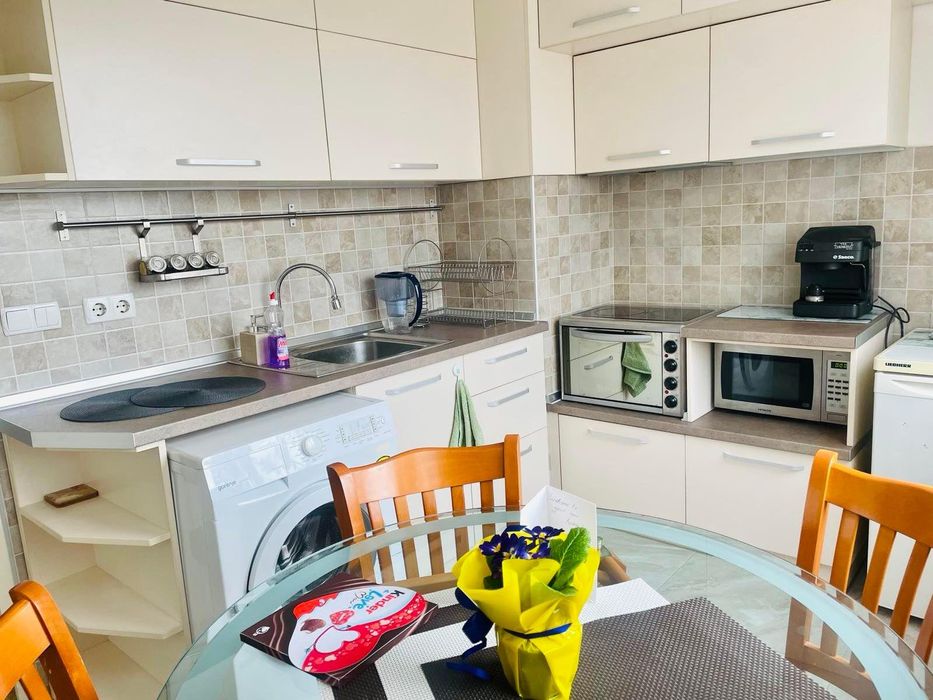 Продава се Двустаен апартамент в София, Младост 3 - 50 кв.м за 2960 €/кв.м - Снимка #4