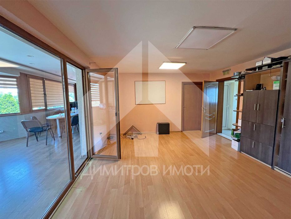 Продава се Къща в Нови пазар - 204 кв.м за 652 €/кв.м - Снимка #13