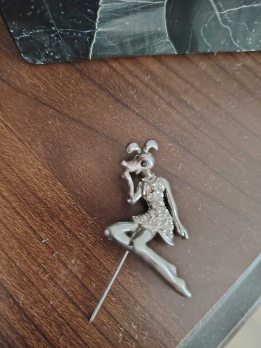 Brosa stil Art Deco, cu strasuri