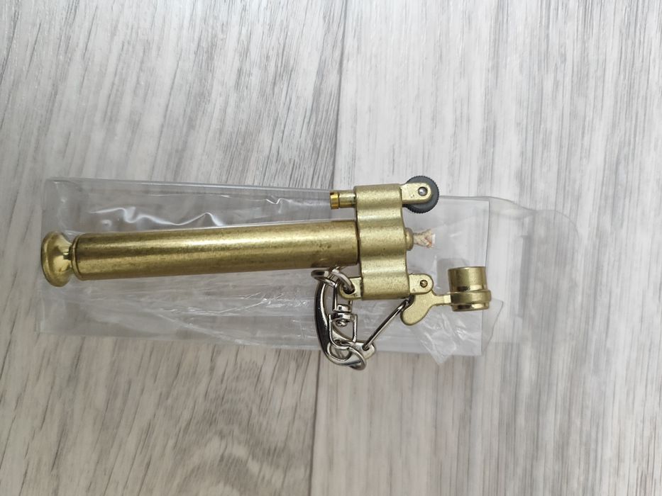 Продам зажигалки