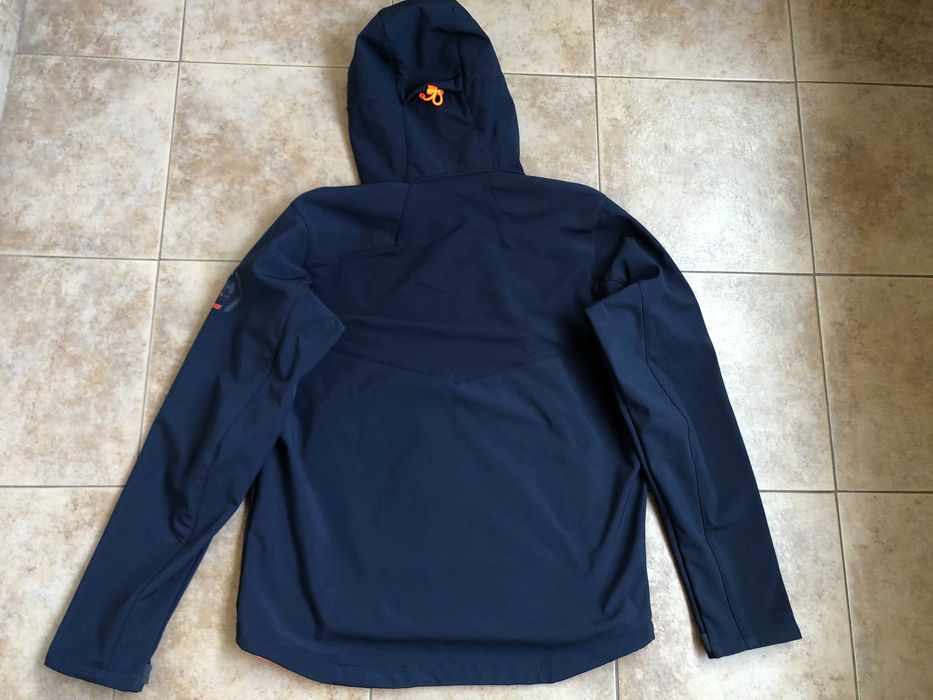 Helly Hansen яке размер L