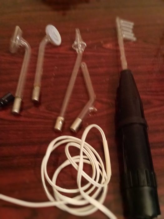 Физиотерапетический аппарат "Искра - 1"