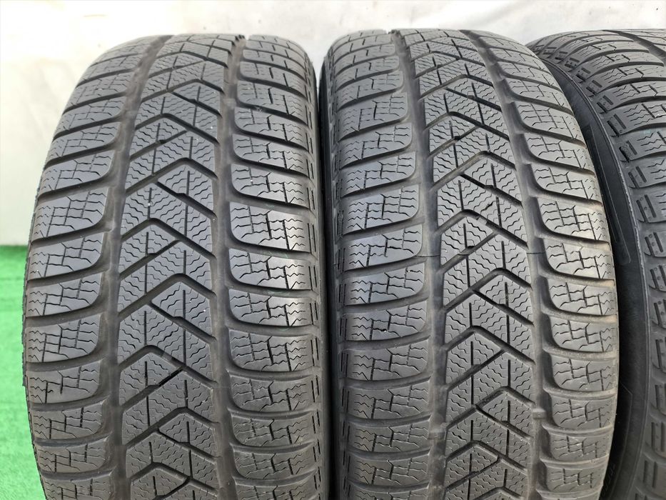 4бр. 225/55/17 PIRELLI Winter Sotozero 3- зимни