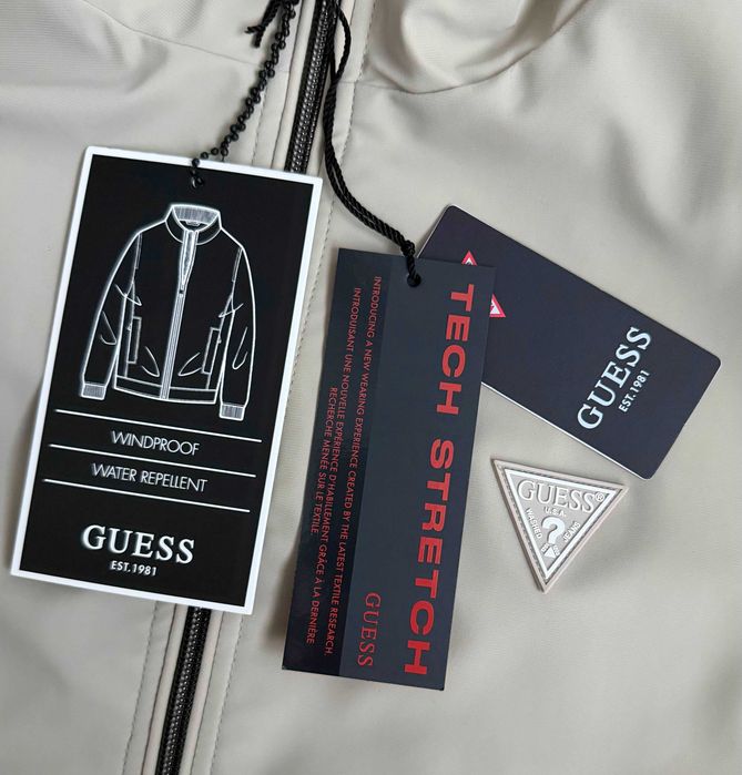 GUESS Яке /Tech Stretch/