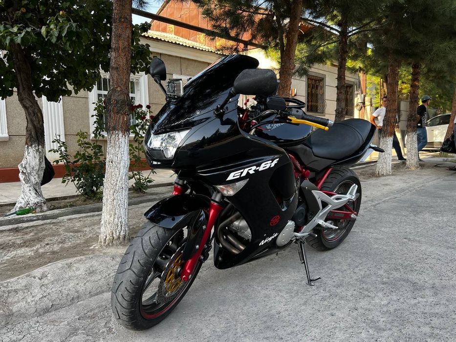 Продам Kawasaki er6-f 2006 г в идеале!