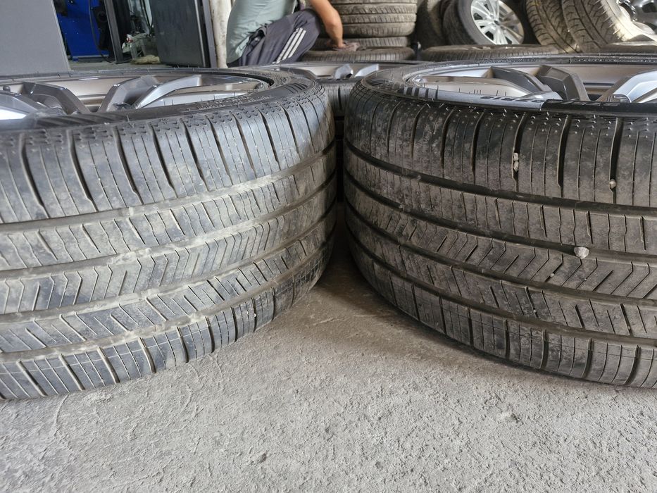 Бмв G30  R18 разноширокие