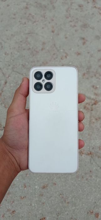 HONOR x8 4g sotiladi