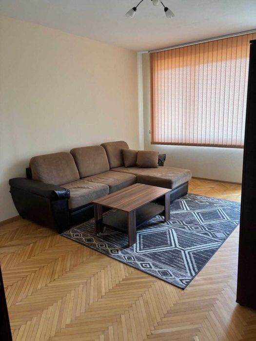 Продава се Двустаен апартамент в Пловдив, Каменица 2 - 65 кв.м за 1099 €/кв.м - Снимка #1