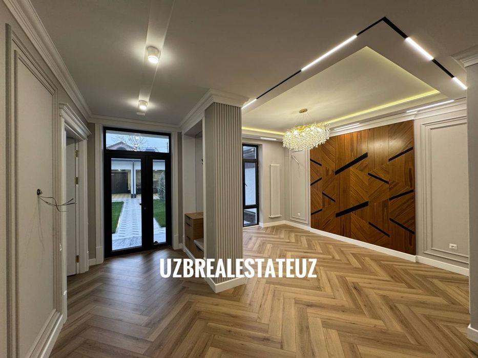 Ор-р: Беруний, Хувайдо махалла Продается Новый Евро Дом 4.соток 350м2