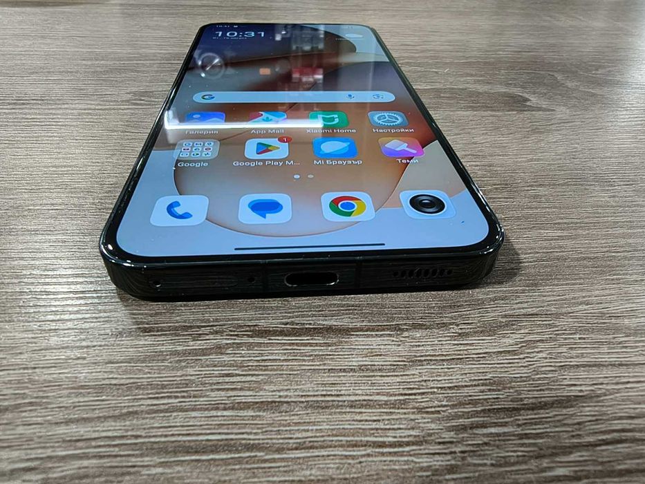 Телефон Xiaomi 13 256gb/8gb