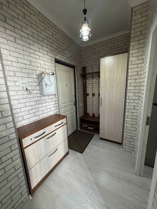 СРОЧНО !! Продаётся квартира в Яшнабаде 1/2/5 ( 26 кв/м ) Ассалом Хаво