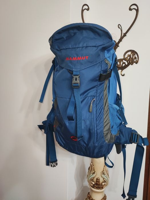 Туристическа раница