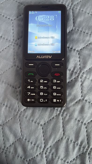 Vând telefon nou