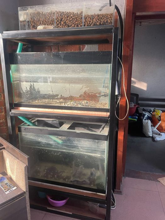 Продам аквариум (комплект)