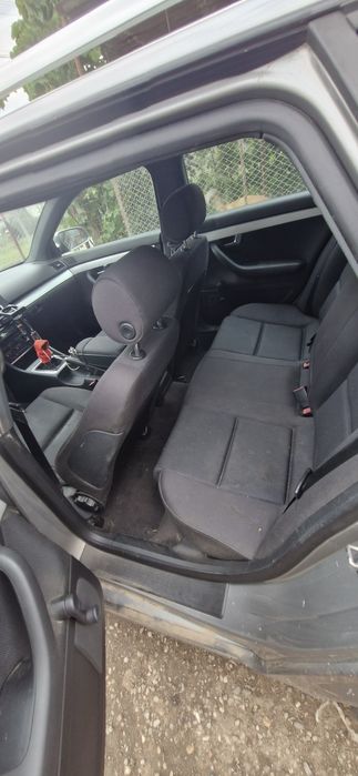 Vand  audi A4 B6 combi negociabil