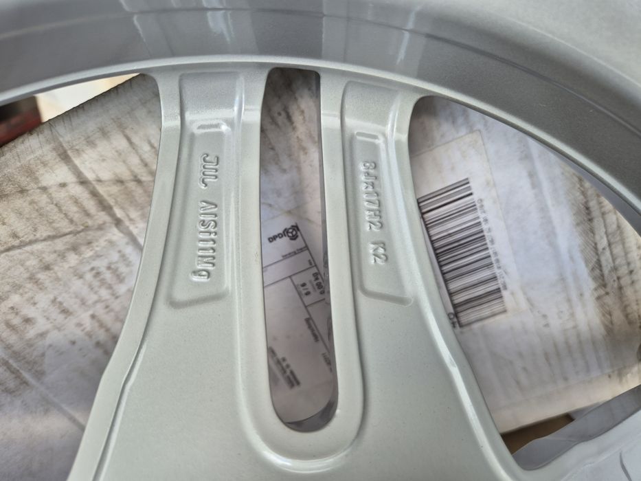 Джанти Borbet 17 цола , 5х120 , 8j , et30 Bmw Mini Opel  Vw T5 T6