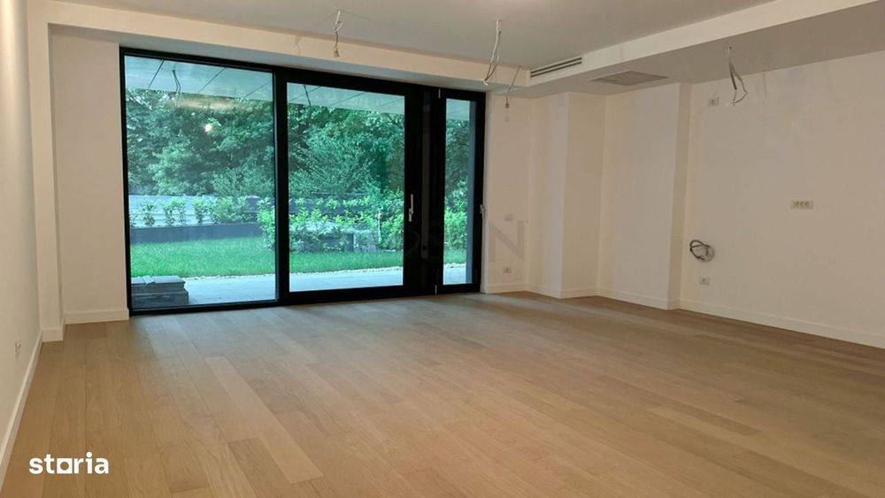 Apartament de inchiriat birou Aviatorilor l Terasa si gradina 240 mp