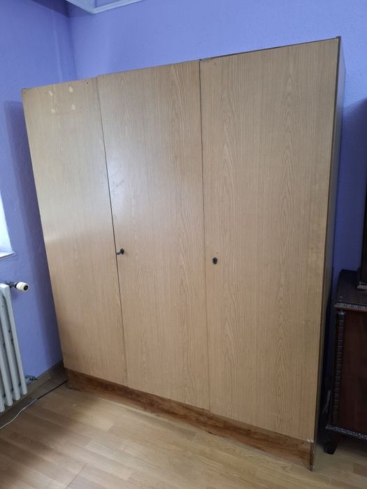 DONEZ URGENT!!!Set complet mobilă casă/chirie (Canapea extensibilă, Vitrină, Dulap) - Iași,  Galata 1. !!!