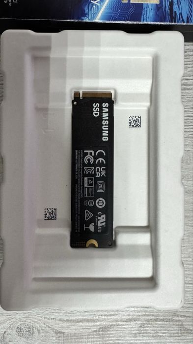 Продам жесткий диск SSD 1TB