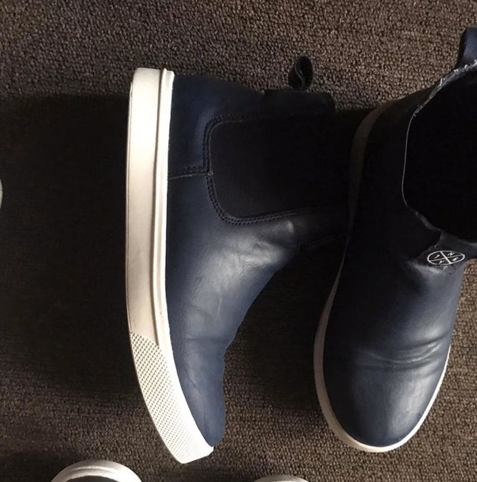 Sacou Waikiki  și ghete 7-8 ani