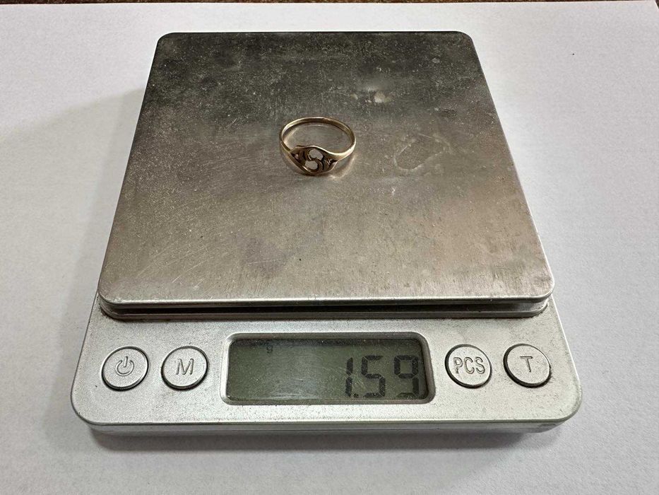 Златен дамски пръстен 14K – 1,59 гр., размер 56