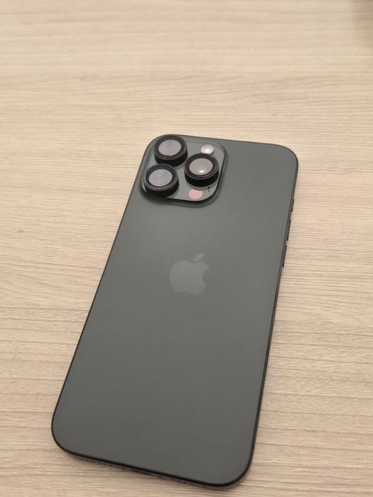 Продам Iphone 16 Pro Max 512