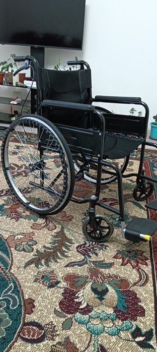 Индвалидни каляска и ходунки