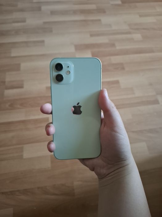Айфон 12 зелёный цвет
