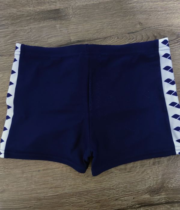 Плавки Arena р. 6-7