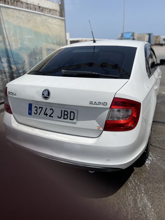SKODA Rapid 2015 — imagine 3
