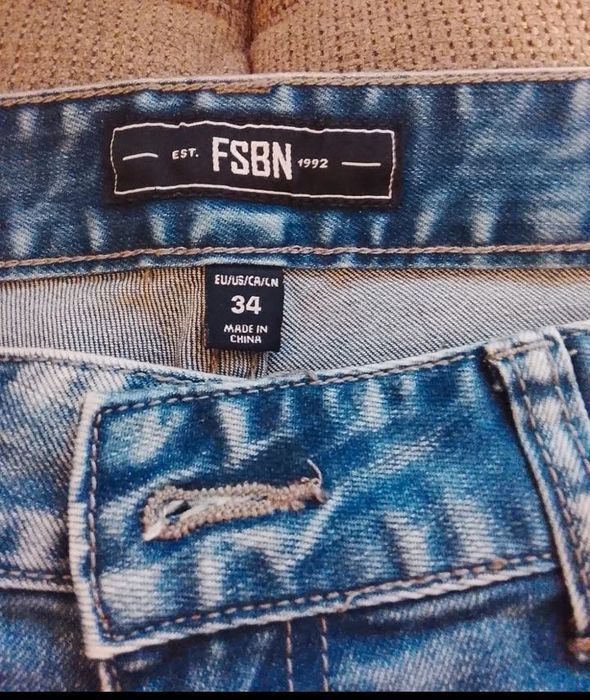 Blugi bărbați FSBN