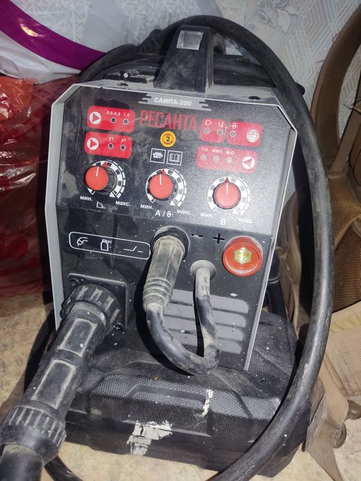 Продам сварочный полуавтомат ресанта