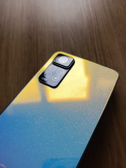 Продавам Xiaomi redmi note11 pro