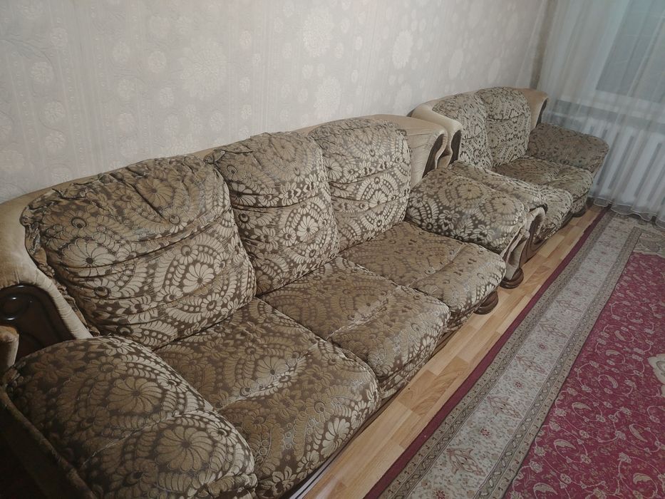 Срочно продаю мебель