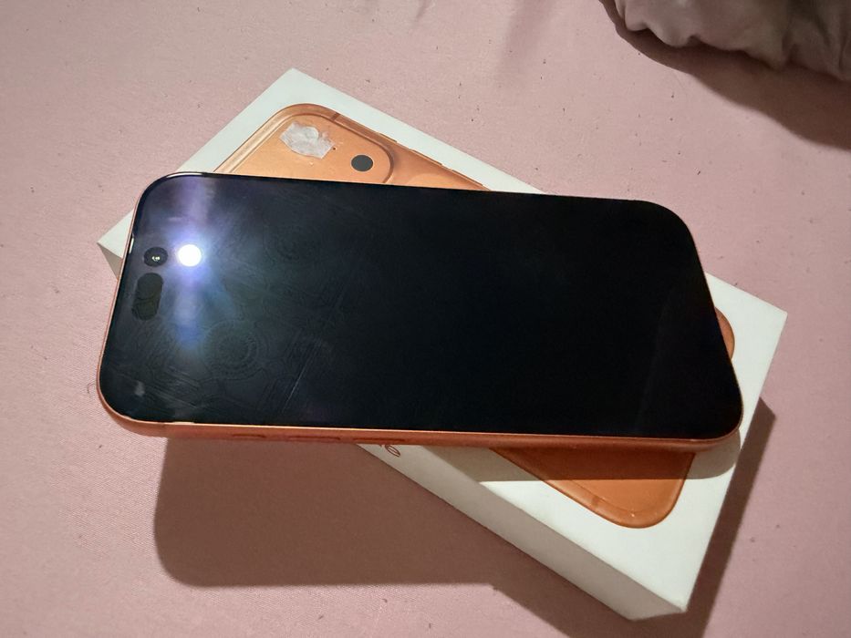 Iphone 17 pro 256 baterie 100% 85 cicluri