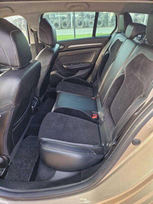 Renault Megane IV 1.5 dCi Automat/ Schimb ulei motor + filtre efectuat