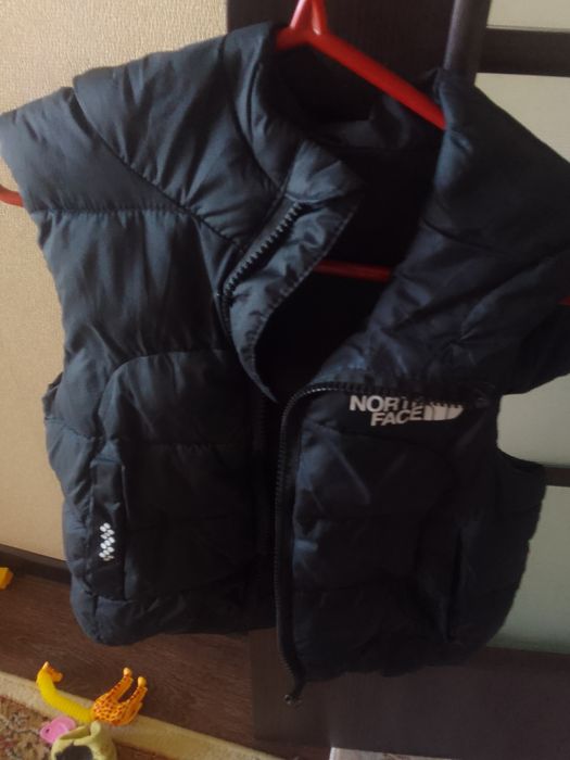 Продам детские вещи и обувь