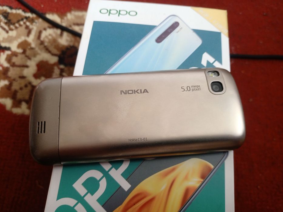 Продам NOKIA C3-01