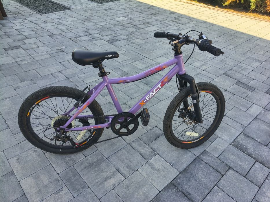 Bicicletă copii 5-8 ani