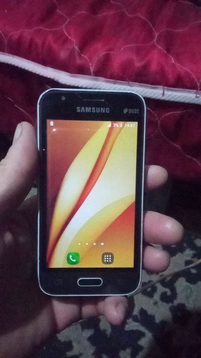 Samsung galaxy J1