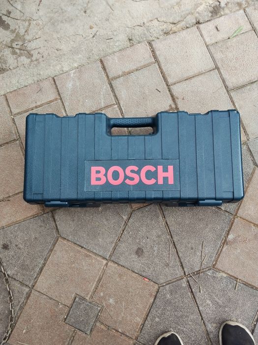 Flex BOSCH GWS 26-230 LVI de 2600 w că și nou