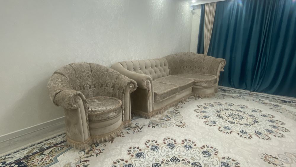 Продам мебель в комплекте.